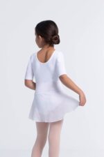 Balletdragt med chiffonskørt i hvid.